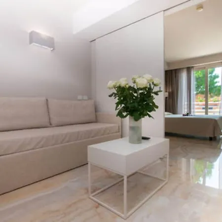 Du Parc Otel 4*