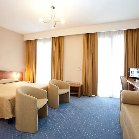 Otel Du Parc 4*